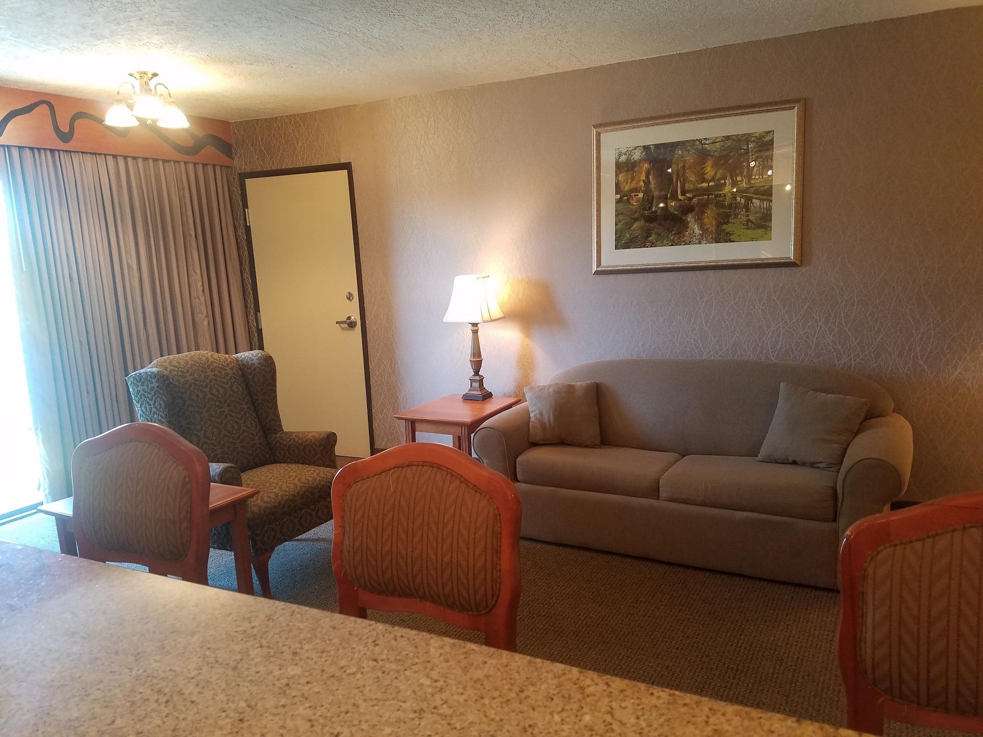 Best Western Plus Rivershore Hotel Oregon City Exterior photo